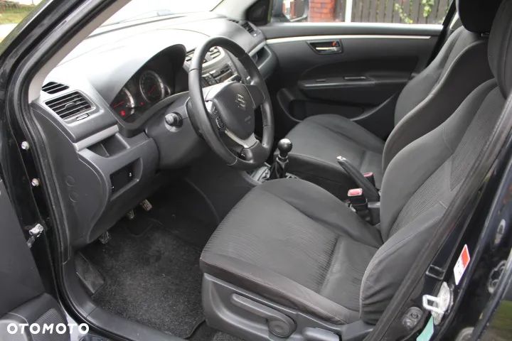 Suzuki Swift 1.3 Club - 20