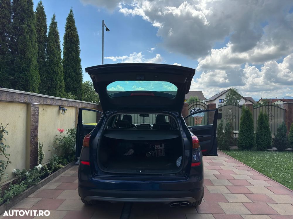 Hyundai Tucson 2.0 CRDI 4WD 6AT Luxury Pack+ - 4