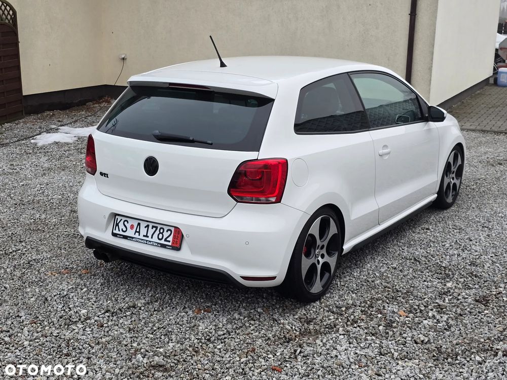 Volkswagen Polo 1.4 TSI GTI DSG - 9