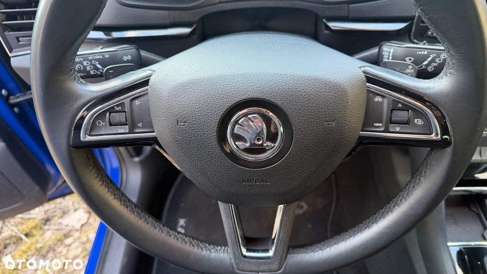 Skoda Karoq 1.6 TDI SCR DSG Style - 10