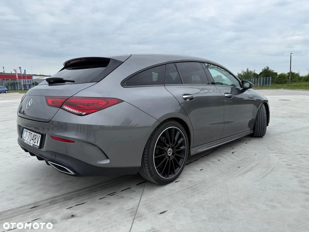 Mercedes-Benz CLA 200 AMG Line 7G-DCT - 3