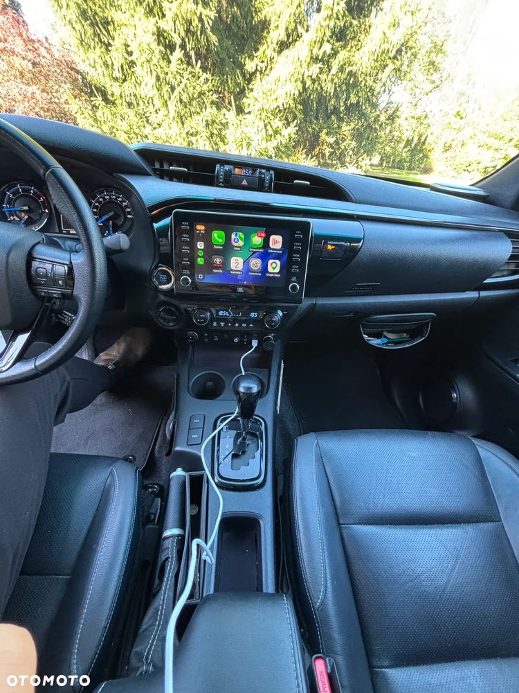 Toyota Hilux - 20