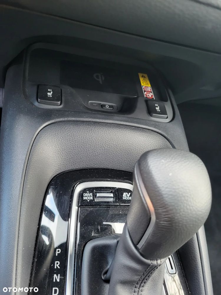 Toyota Corolla 1.8 Hybrid Style - 21