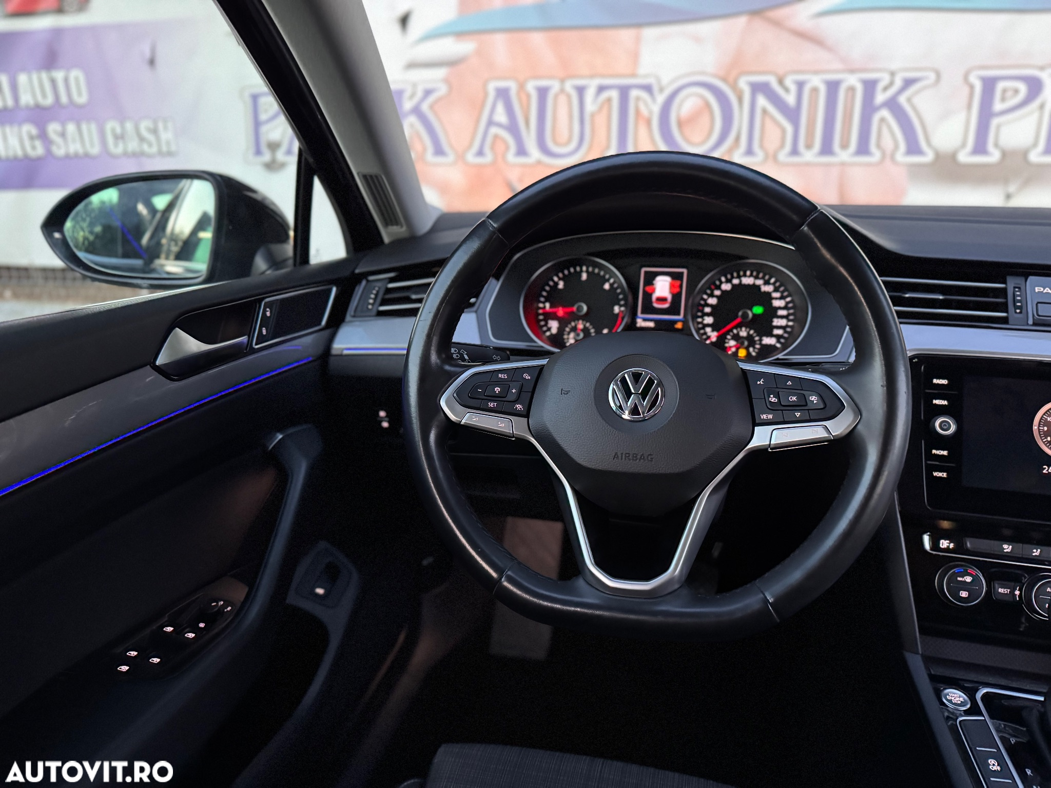 Volkswagen Passat Variant 2.0 TDI DSG (BlueMotion Technology) Highline - 26