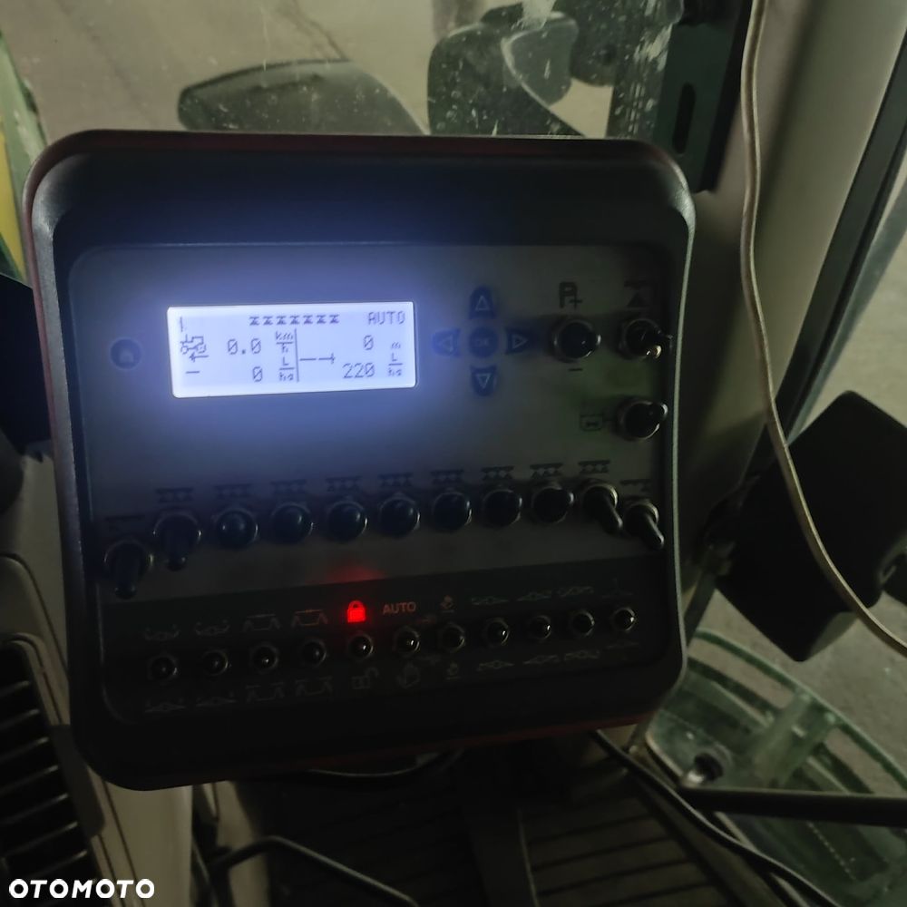 Kverneland IKARUS S38 - 4