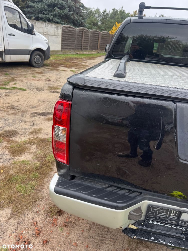 Nissan Navara 3.0 D V6 - 8