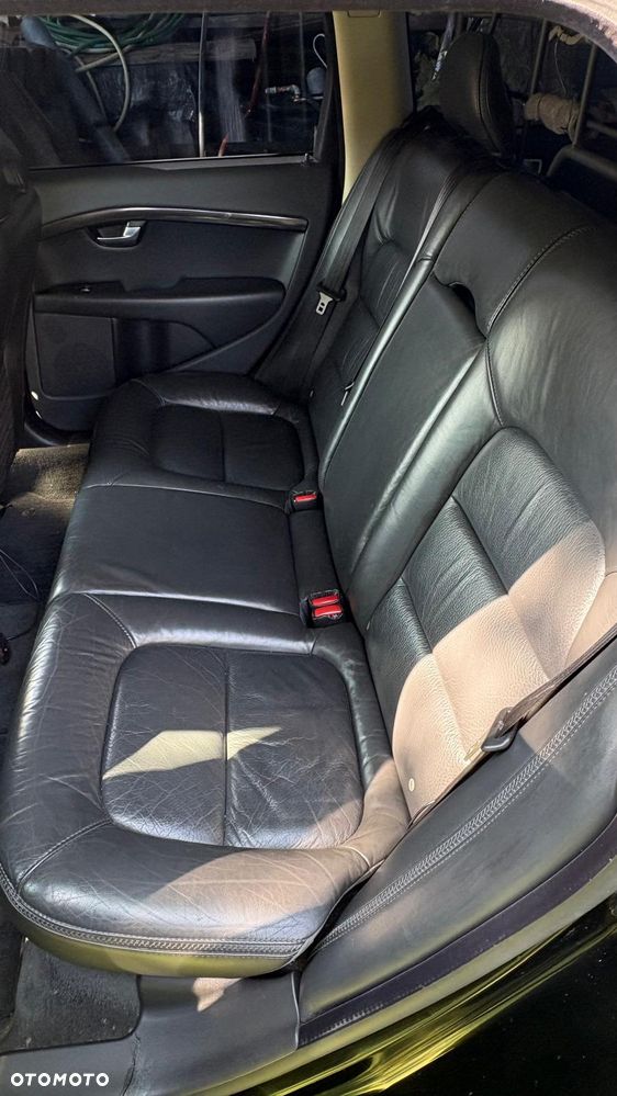 Volvo XC 70 D5 AWD Momentum - 19