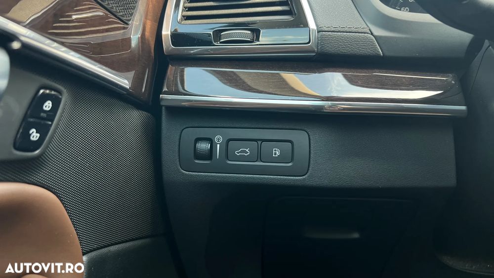 Volvo XC 90 T8 AWD Twin Engine Geartronic Inscription - 27