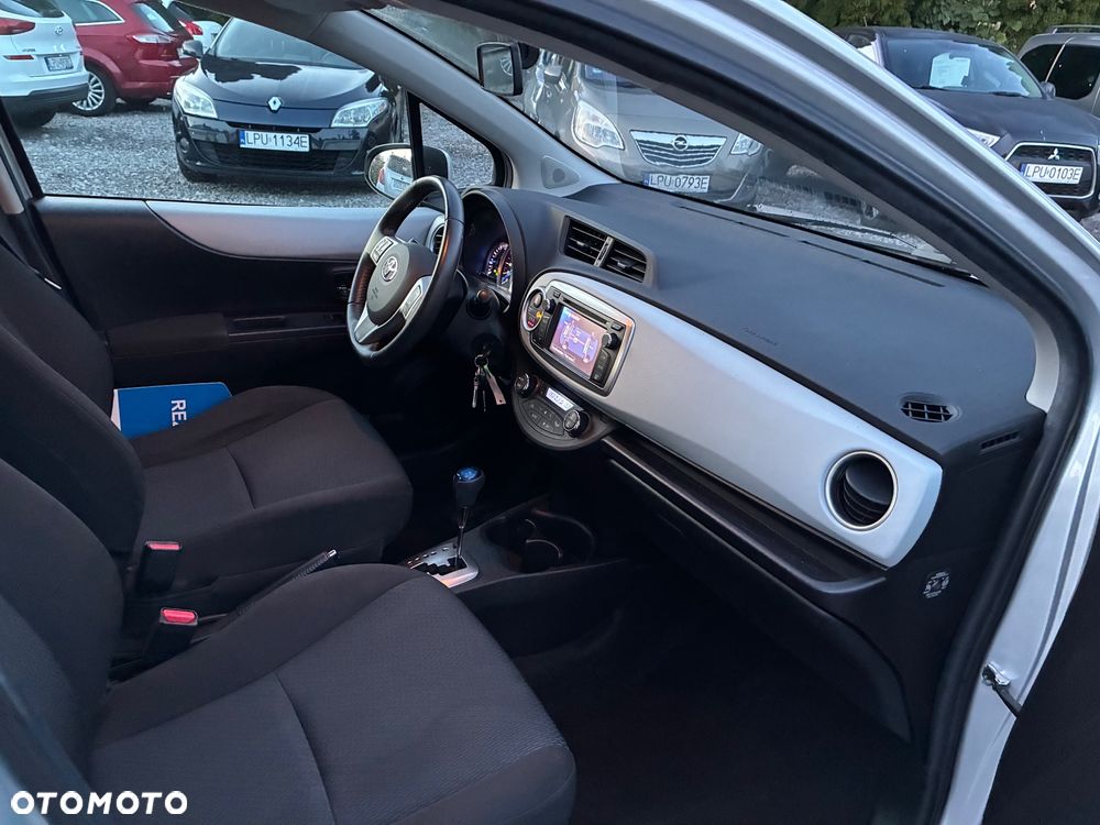 Toyota Yaris 1.5 VVT-i - 12