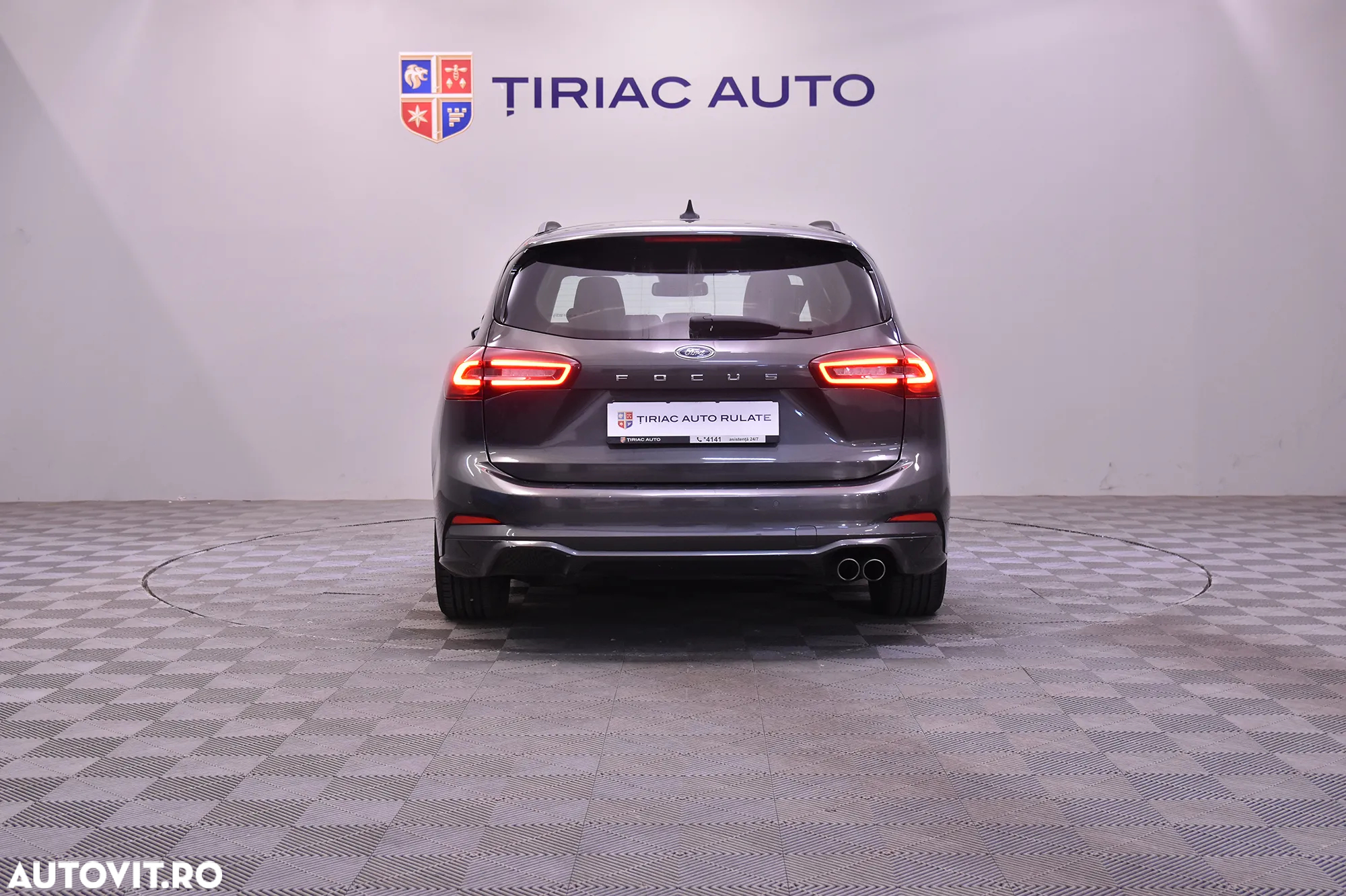 Ford Focus 1.5 EcoBlue ST-Line - 4
