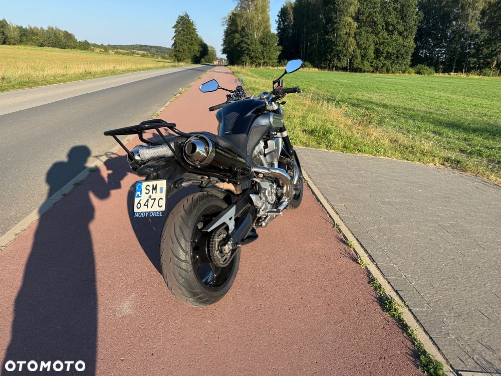 Yamaha MT - 14