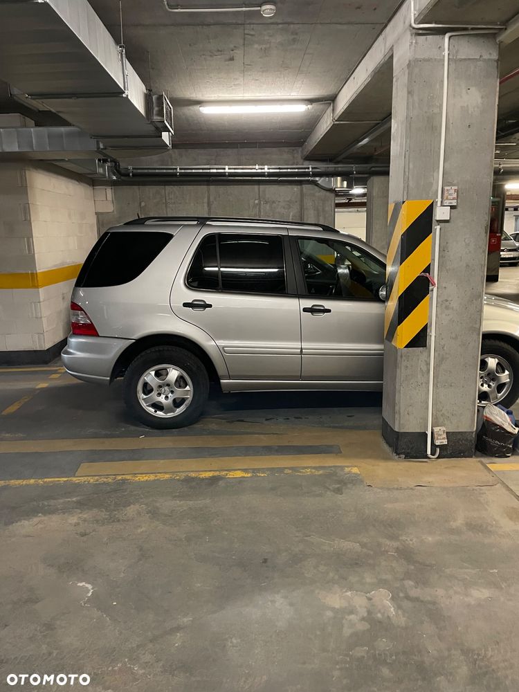 Mercedes-Benz ML 350 - 11