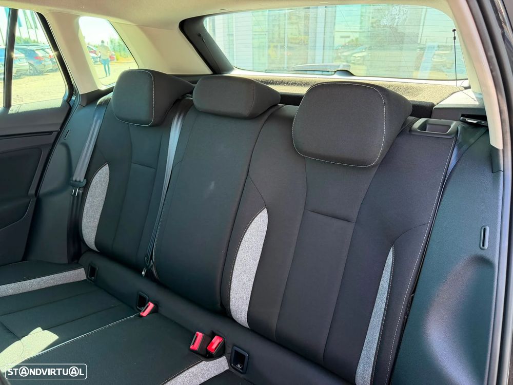 Skoda Kamiq 1.0 TSI Selection DSG - 15