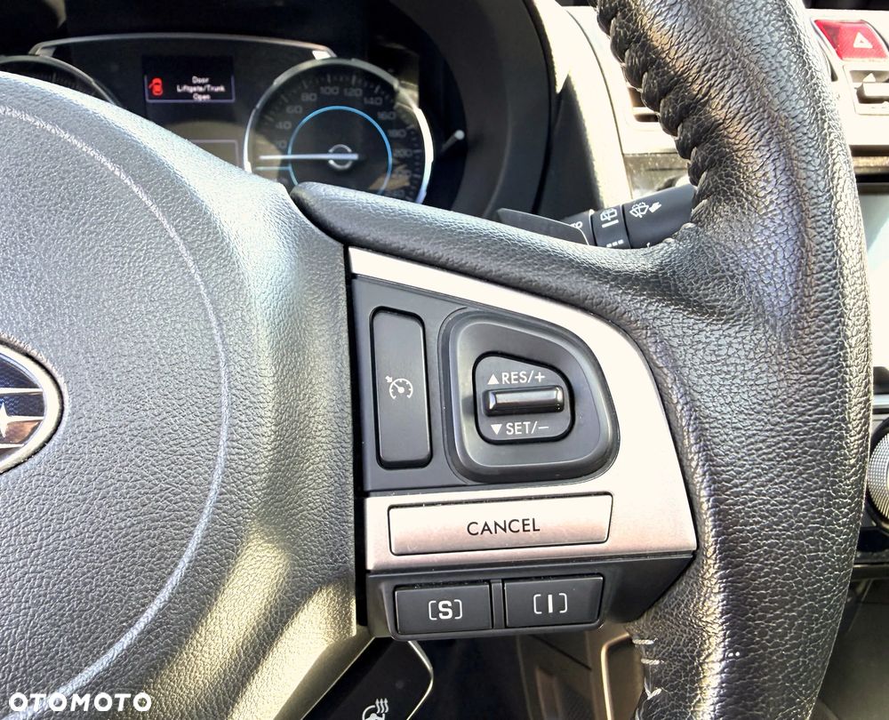 Subaru Forester 2.0i Platinum Lineartronic - 19
