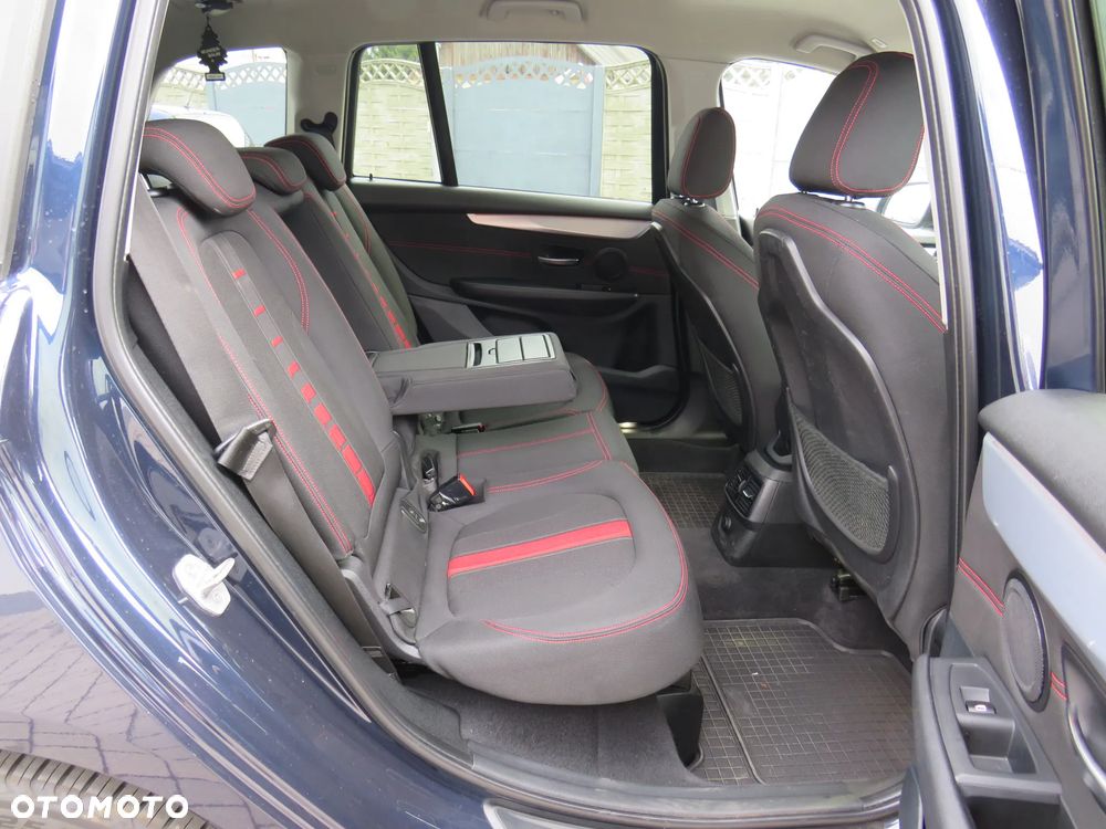 BMW Seria 2 218d Sport-Aut Luxury Line - 34