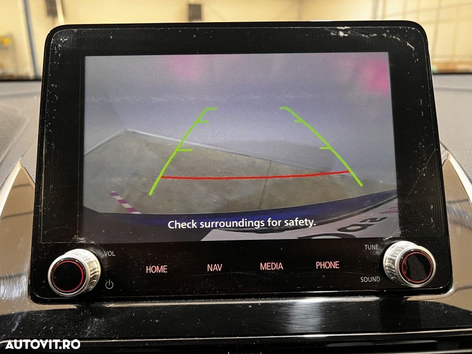 Mitsubishi Eclipse-Cross - 10