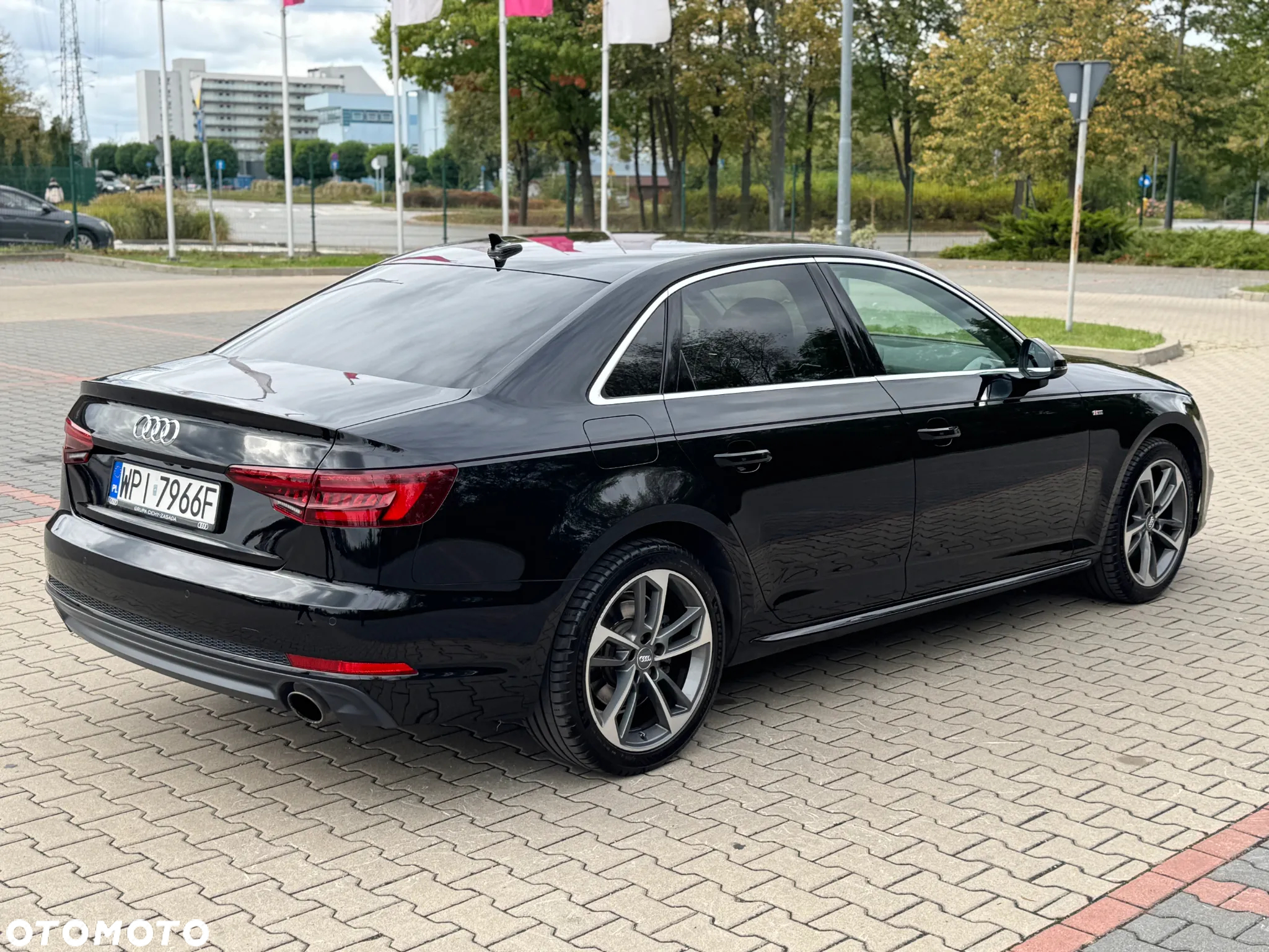 Audi A4 - 12