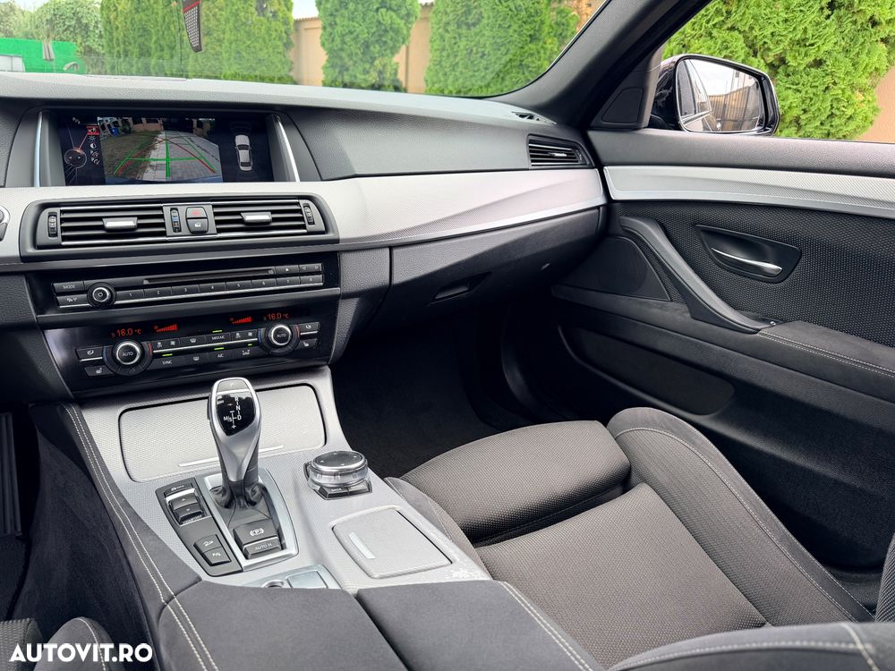 BMW Seria 5 525d xDrive Sport-Aut. - 16