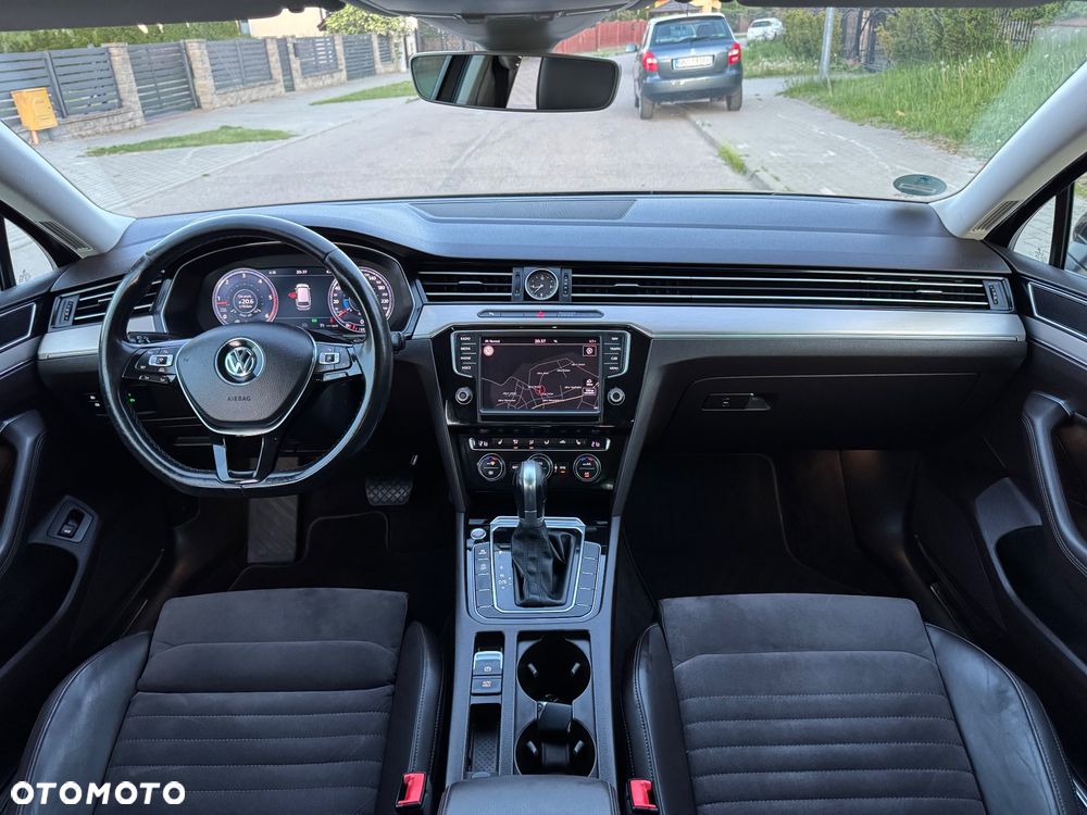 Volkswagen Passat 2.0 TDI SCR DSG Highline - 6