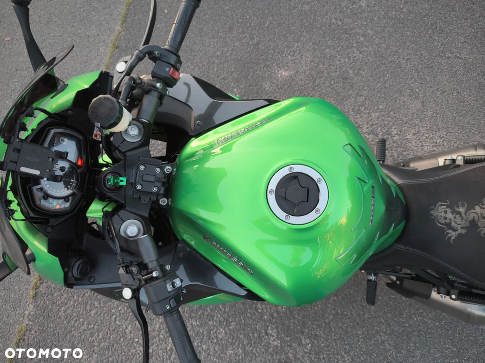 Kawasaki Ninja 1000 SX - 15