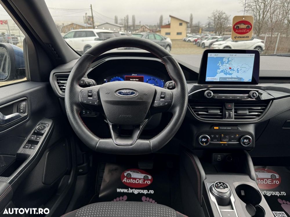 Ford Kuga - 11