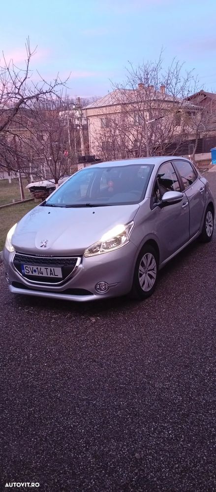 Peugeot 208 PureTech 82 Active - 1