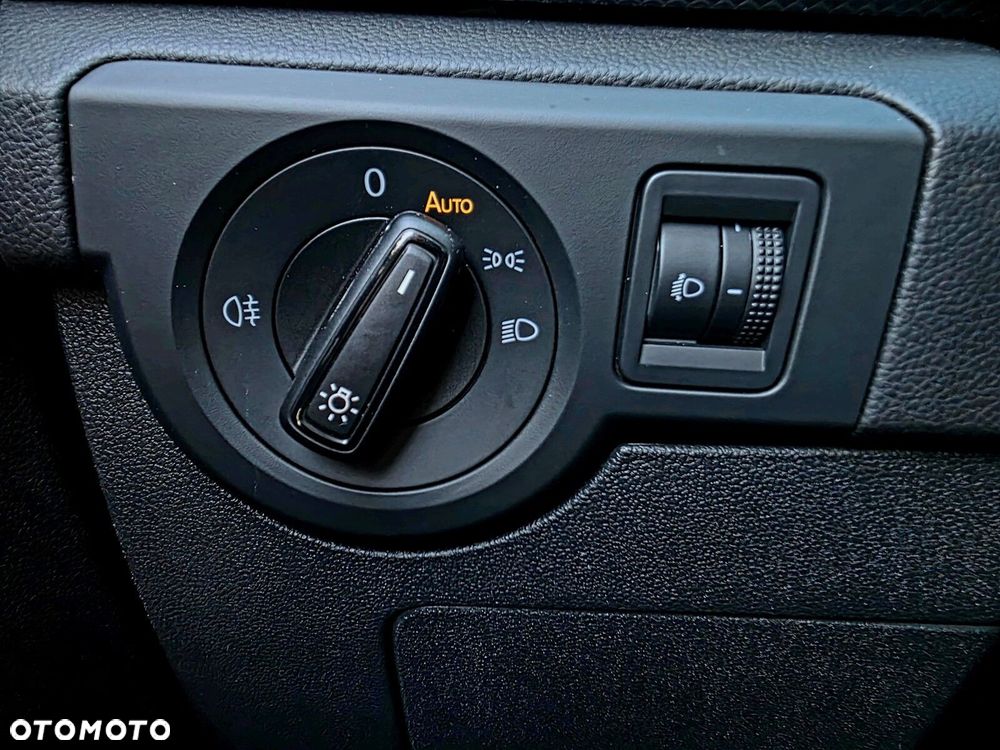 Volkswagen T-Cross - 11
