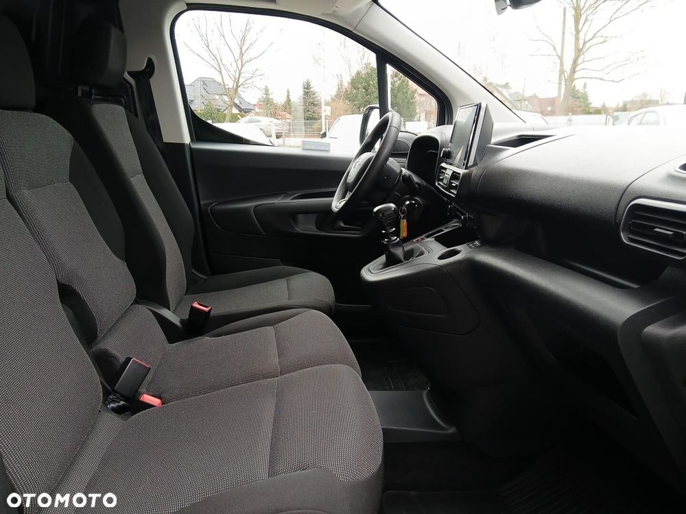 Toyota PROACE CITY - 9