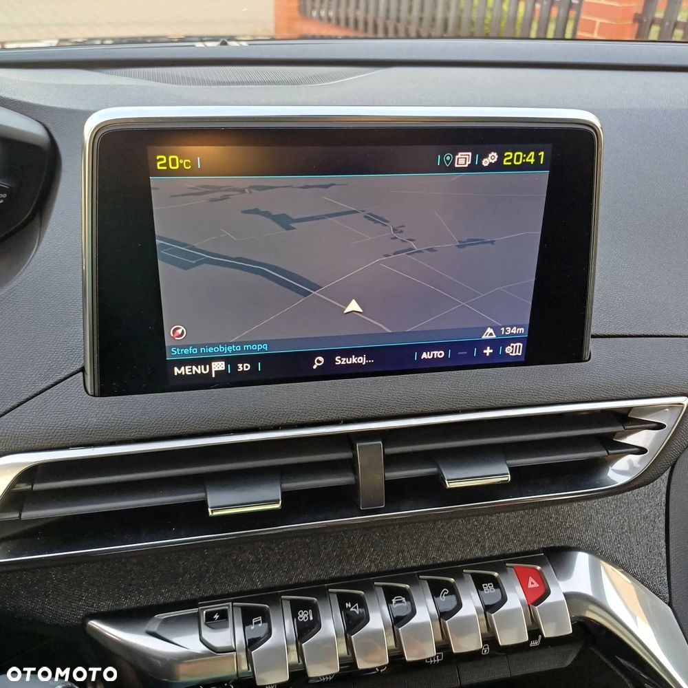 Peugeot 3008 1.6 PureTech HYbrid GT Line S&S EAT8 - 20