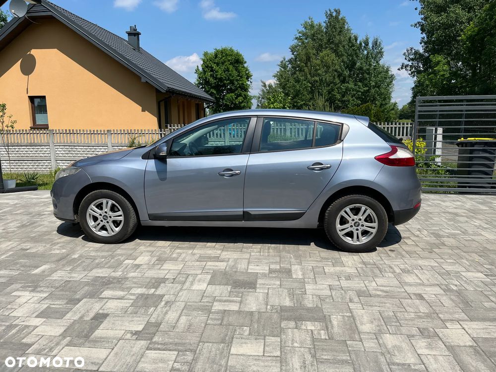 Renault Megane 1.6 16V 100 Expression - 8