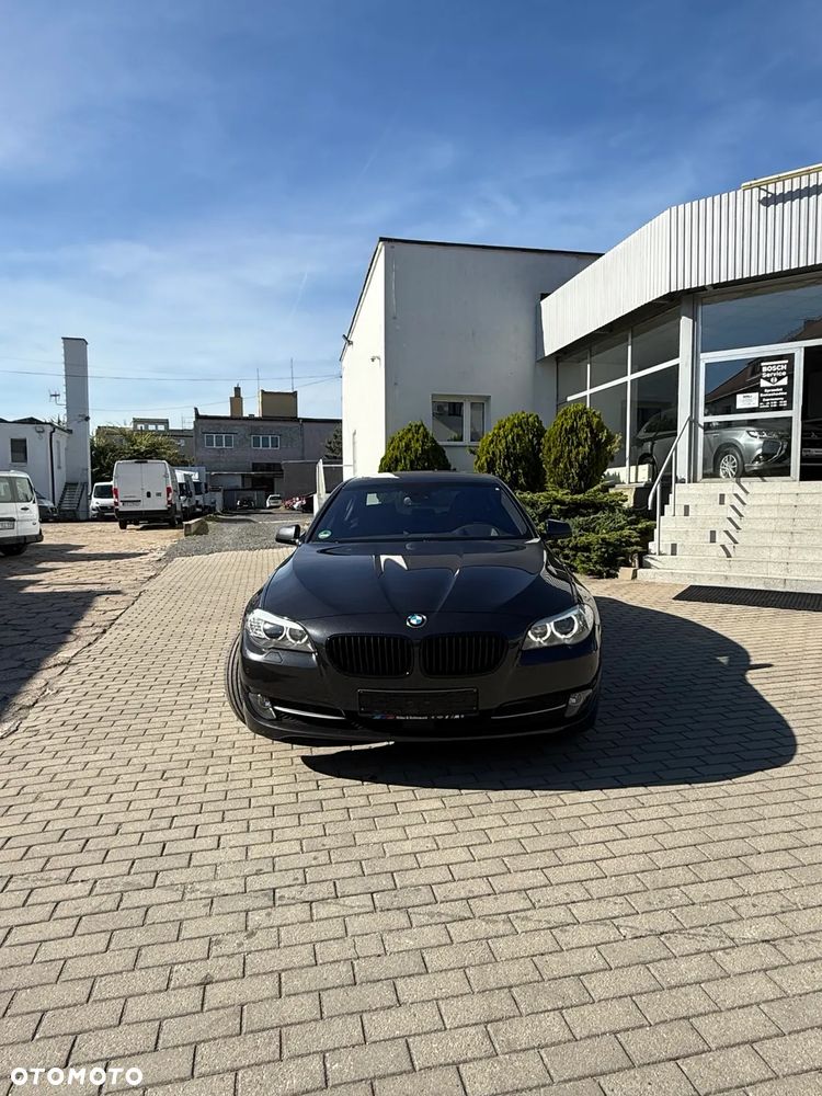 BMW Seria 5 535i - 2