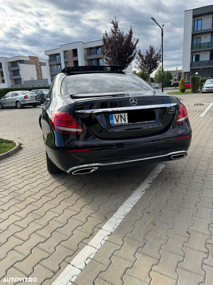 Mercedes-Benz E 220 d 9G-TRONIC - 8