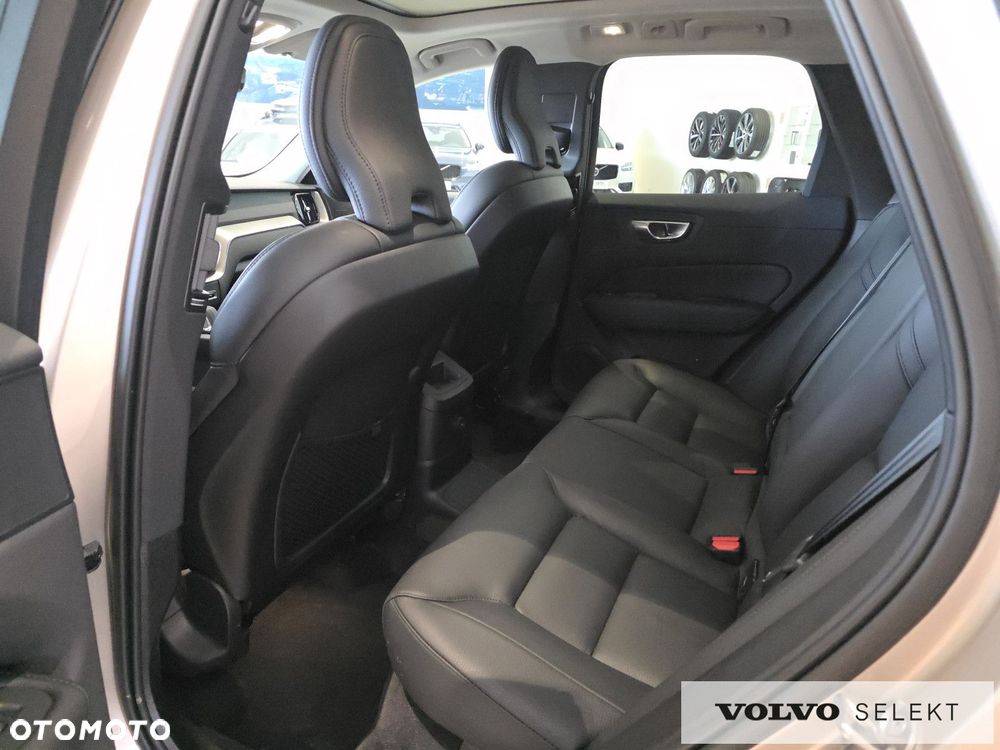 Volvo XC 60 - 19