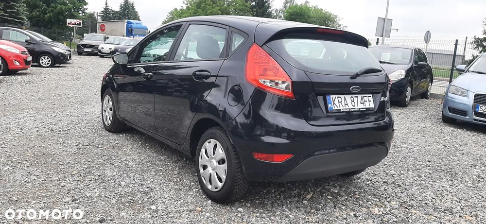 Ford Fiesta - 20