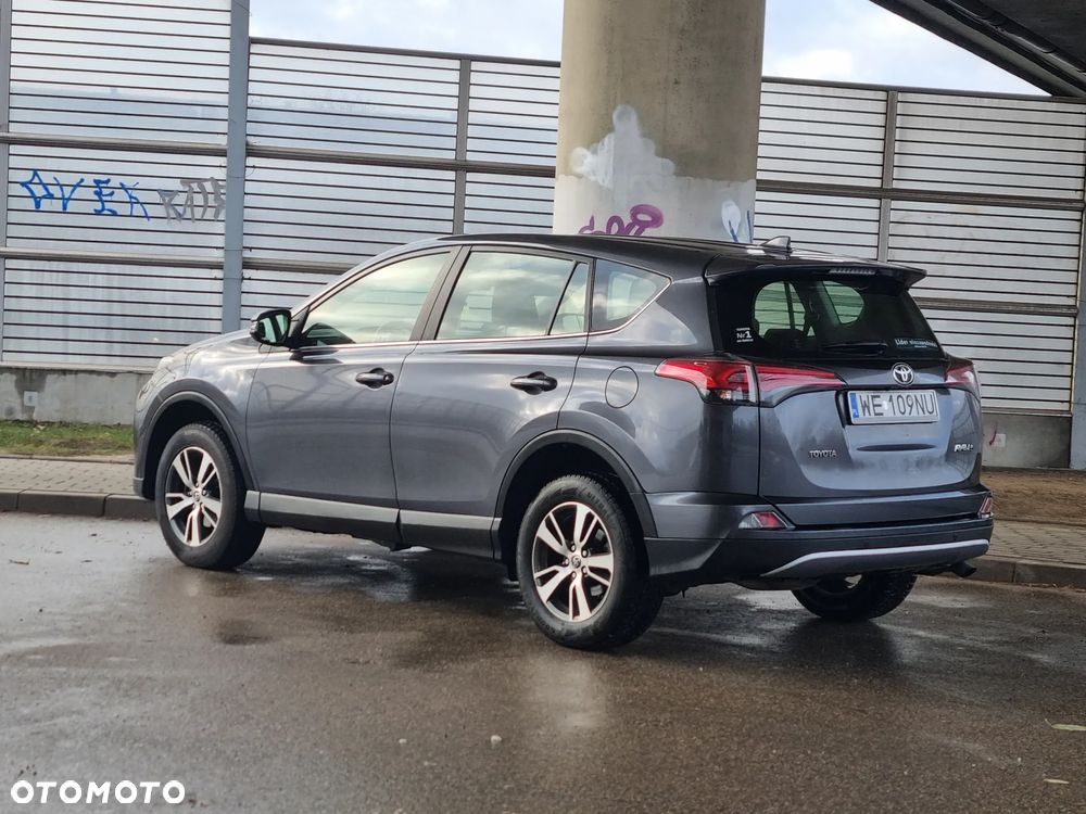 Toyota RAV4 2.0 D-4D Premium 4x2 - 11