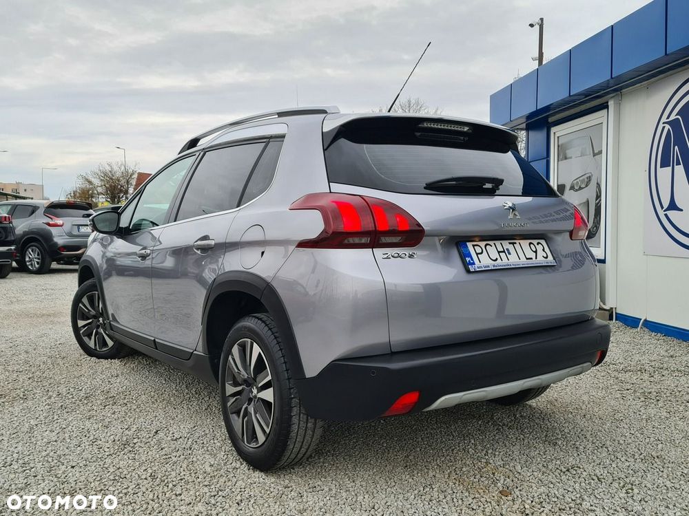 Peugeot 2008 1.2 Pure Tech GPF Allure S&S - 5
