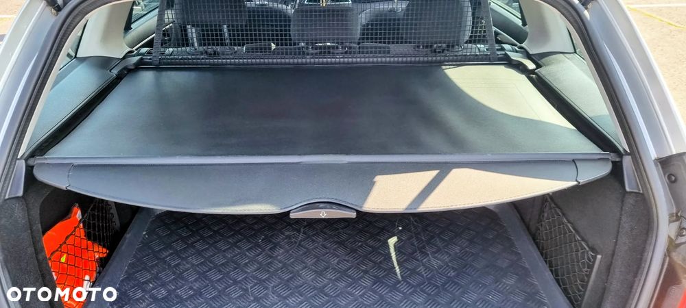 Mercedes-Benz Klasa C 200 CDI DPF BlueEFFICIENCY Special Edition - 15