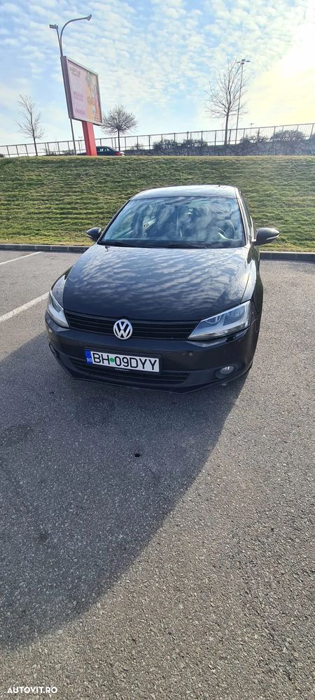 Volkswagen Jetta 1.6 TDI DPF Comfortline - 1