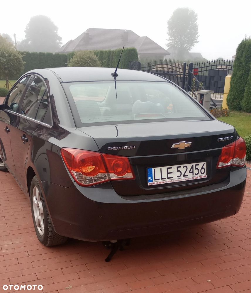 Chevrolet Cruze 1.8 LT - 2