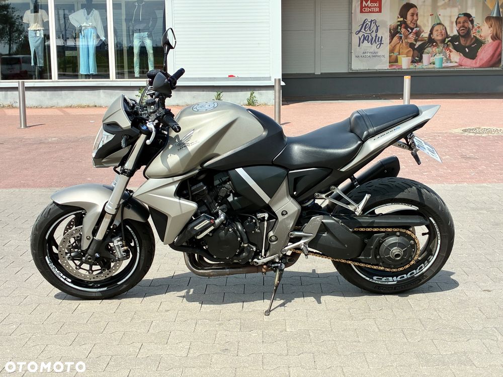 Honda CB - 2