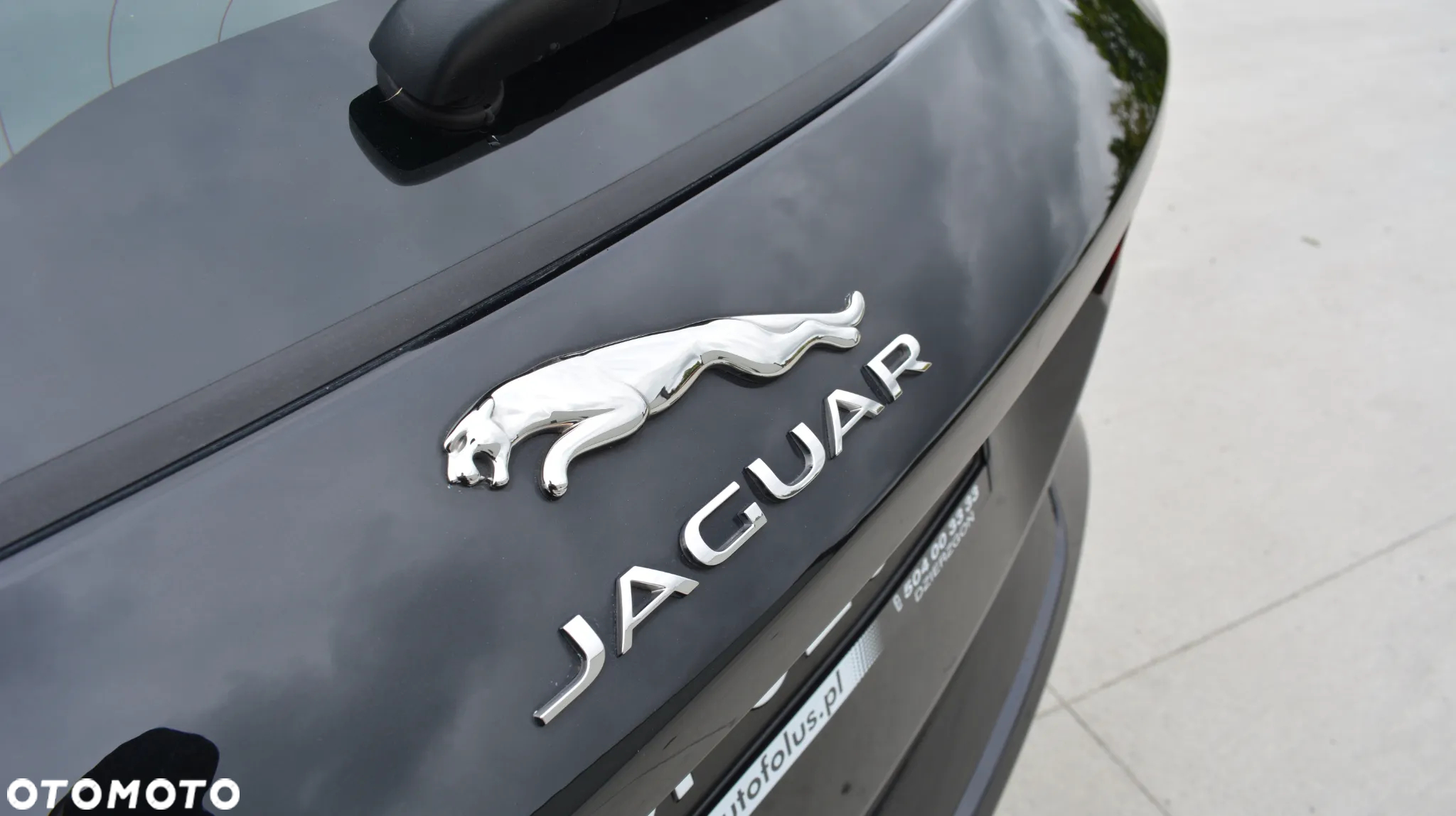 Jaguar E-Pace - 41