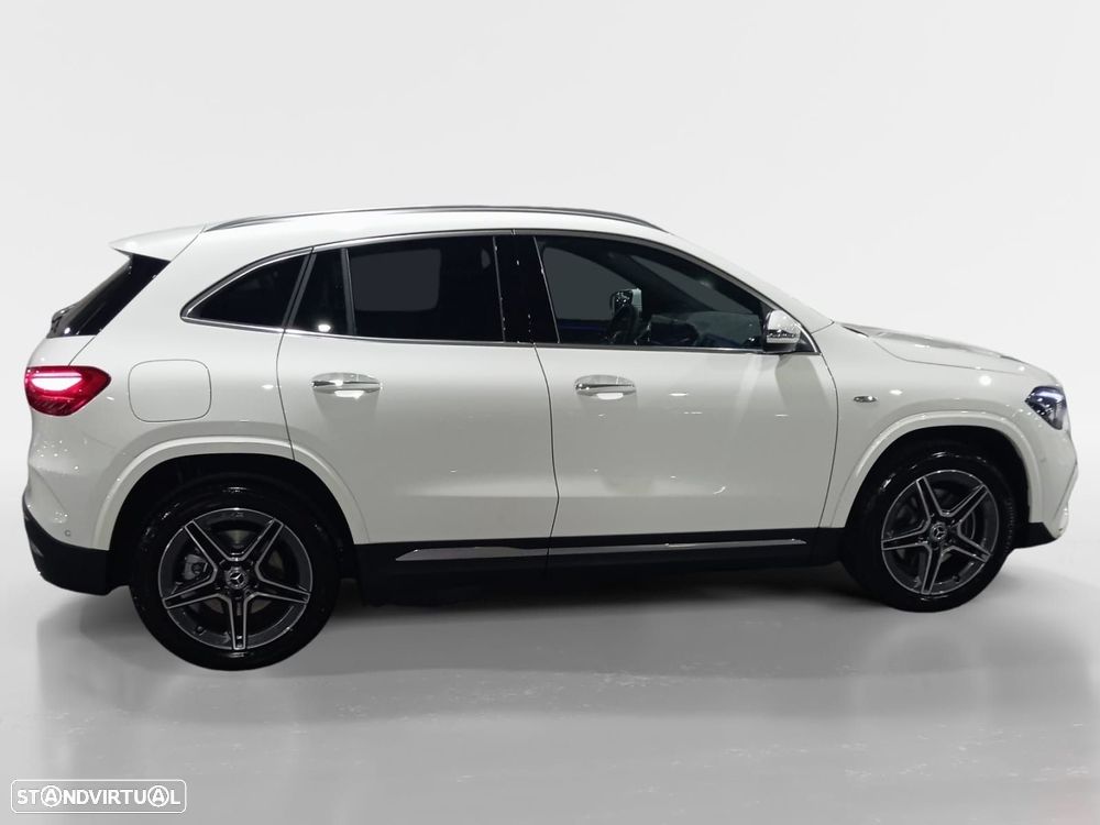 Mercedes-Benz GLA 250 - 6