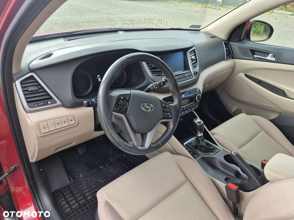Hyundai Tucson - 18