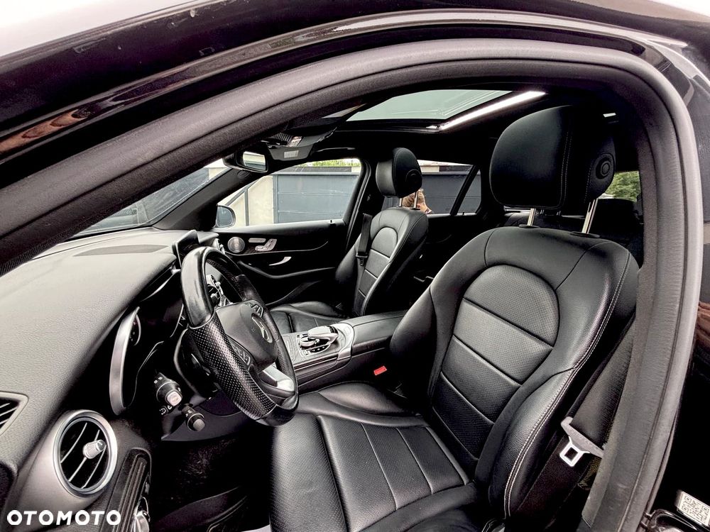 Mercedes-Benz GLC 300 4Matic 9G-TRONIC - 21