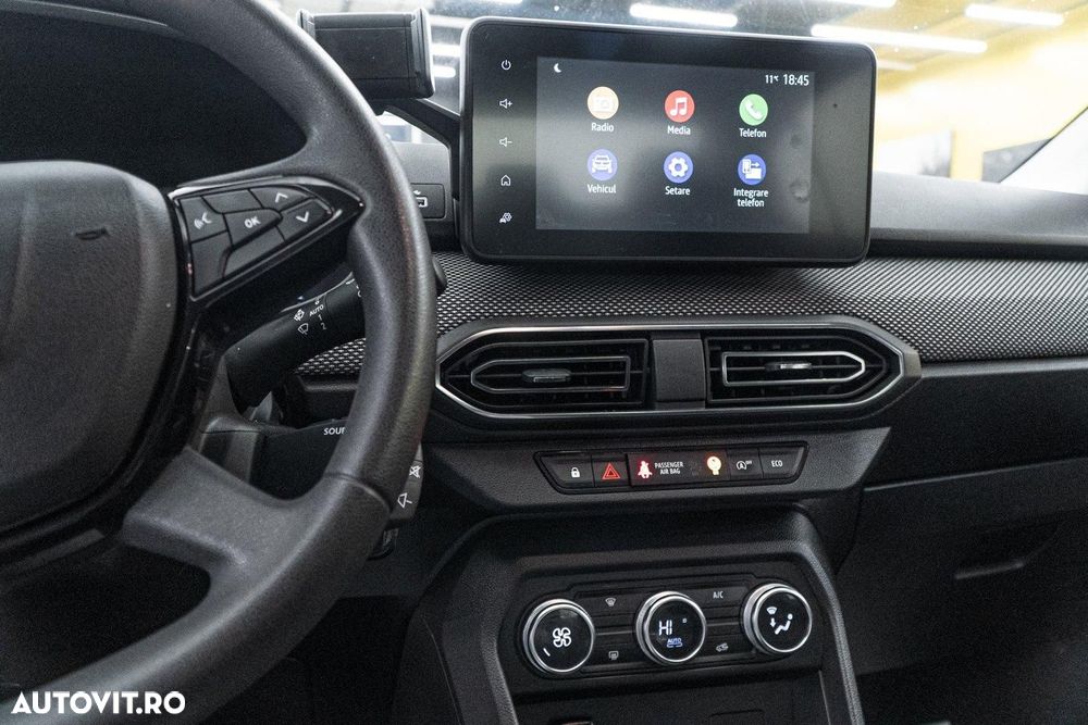 Dacia Logan TCe 90 MT6 Prestige - 30