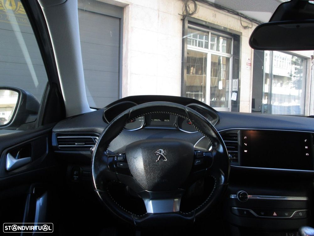 Peugeot 308 1.2 PureTech Active - 13