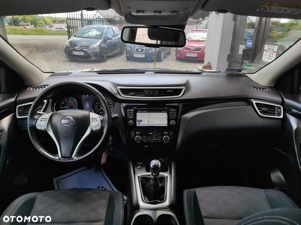 Nissan Qashqai - 11