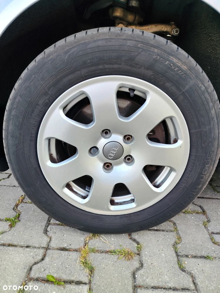Audi A4 Avant 1.9 TDI - 16