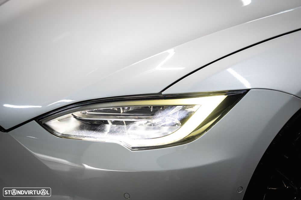 Tesla Model S 75D AWD - 18