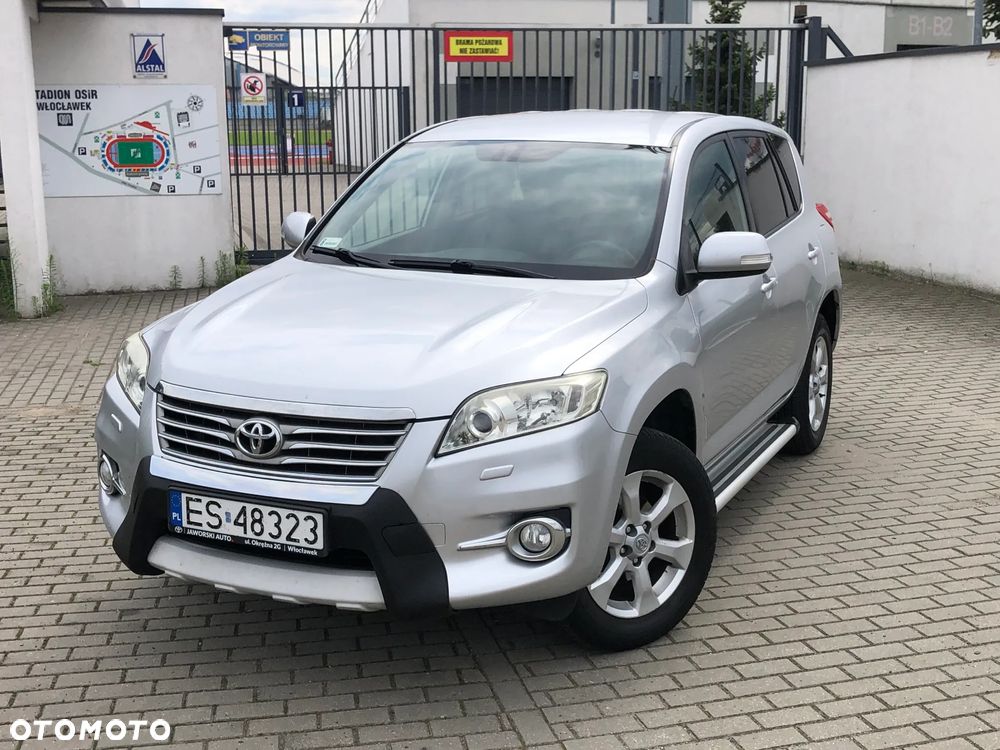 Toyota RAV4 - 2